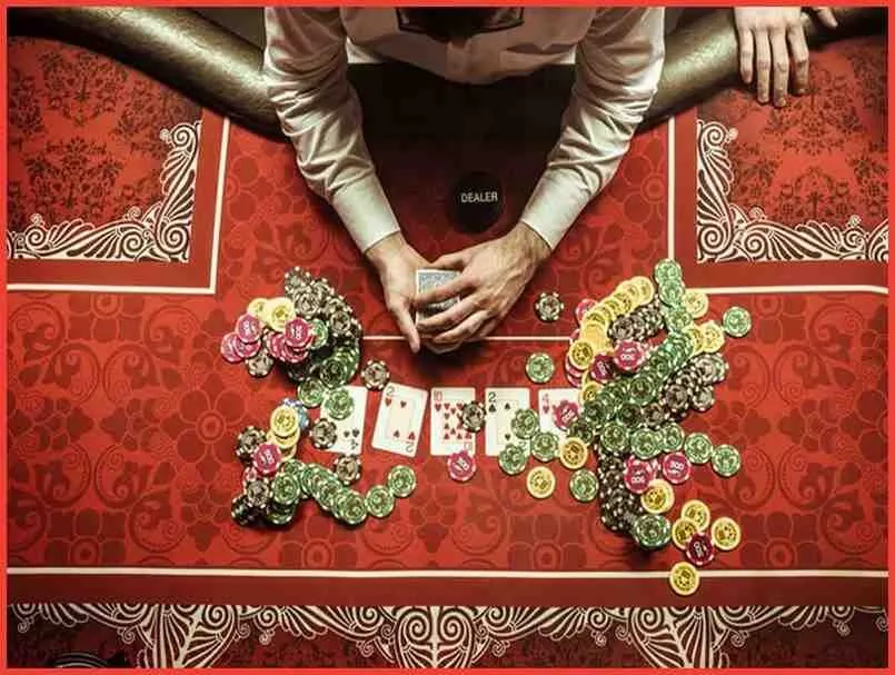 Dealer là gì? Tìm hiểu các yêu cầu có thể trở thành Dealer 4 Giữ cái đầu lạnh trong mọi diễn biến trên sòng bạc